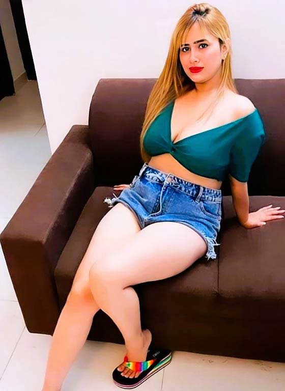 Housewife's Faridabad